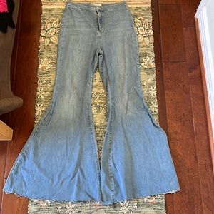 Free People Wide Leg Flare Light Wash Jeans
